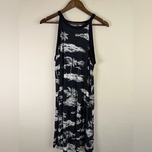 Old Navy Black and White Palm Print Maxi Dress